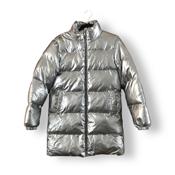 Metallic Silver Puffer Jacket NWOT Size Medium/Large